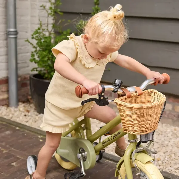 Dirkje meisjes co-ord set zand T-shirt  en short bloem (Maat 86)