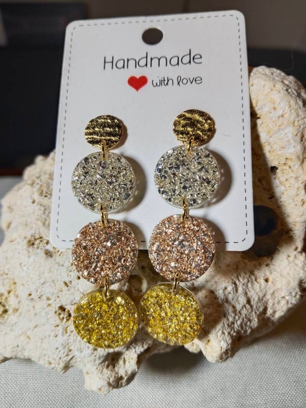 Handgemachte Statement-Ohrringe "Goldene Kaskade"