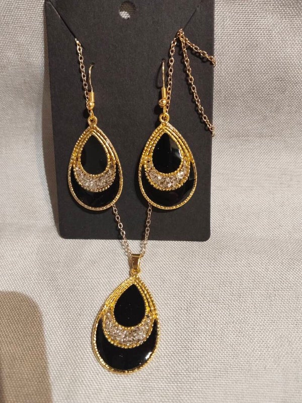 Exquisite Schmuckset "Onyx Chic"