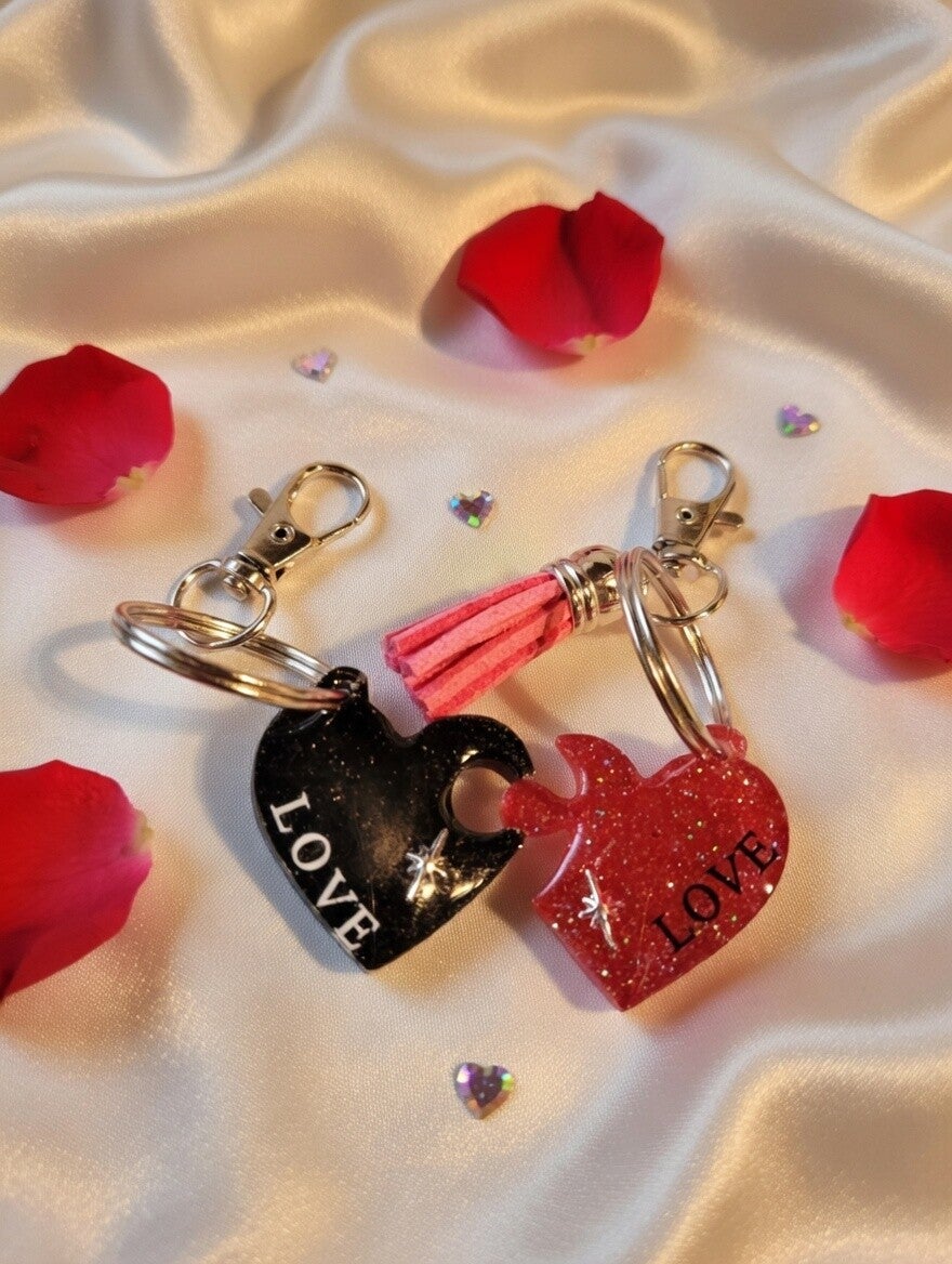 „Eternal Love“: Romantisches Herz-Puzzle-Set aus Resin