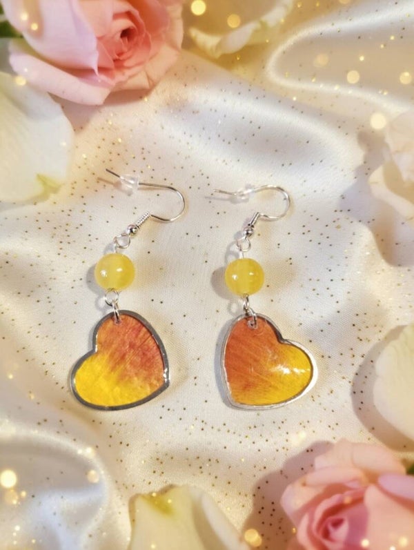 Herz-Ohrhänger „Tulip Love“ – Edelstahl & Echte Tulpenblätter