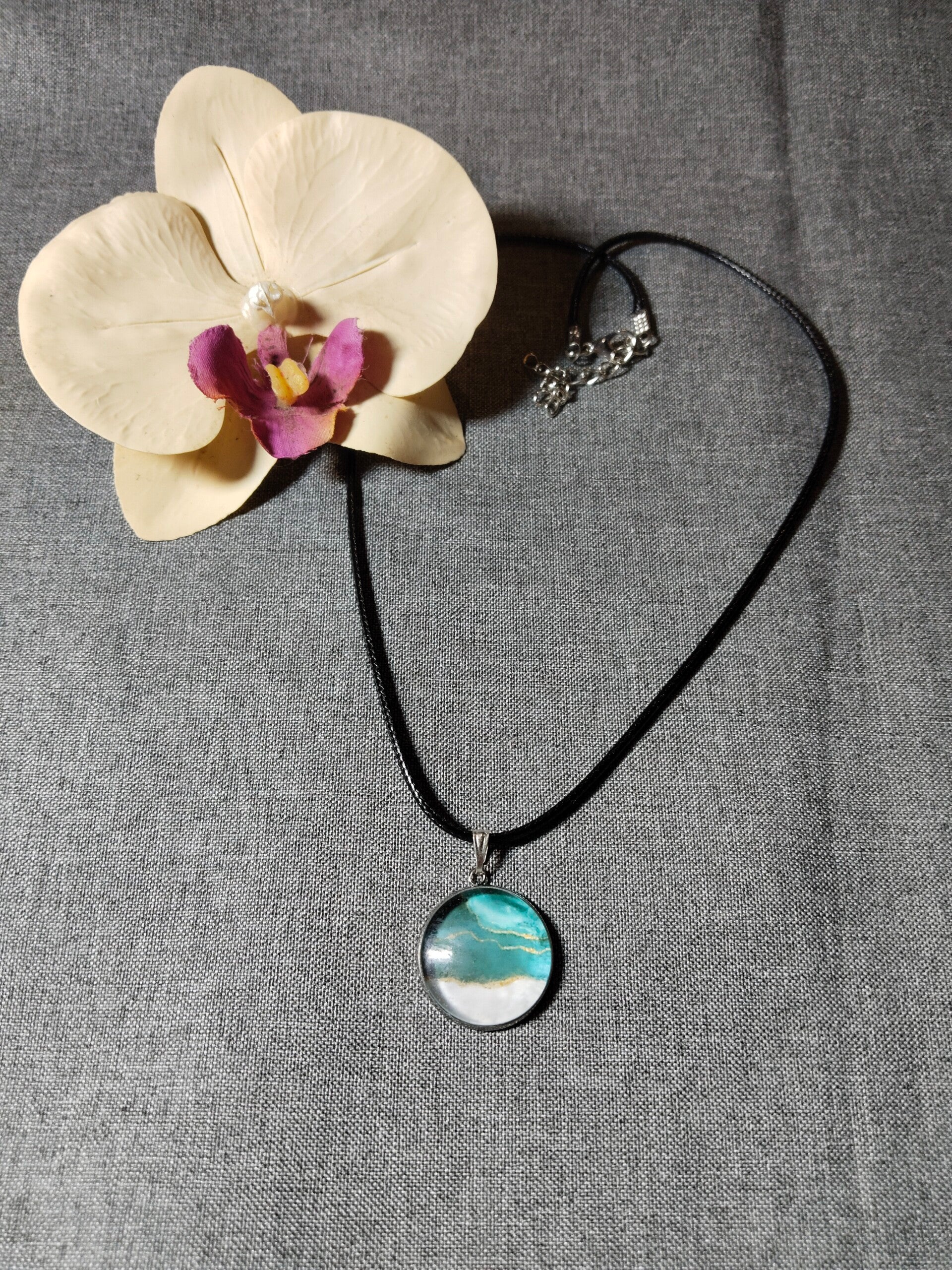 Halskette mit Anhänger