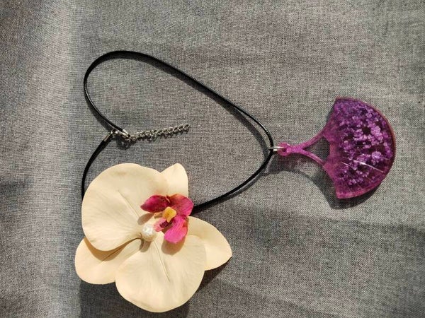 Kette mit großem Muschel-Anhänger