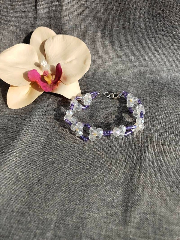 Glasperlen Blumenarmband