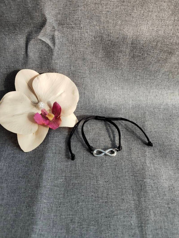 Makramee Armband Unendlich