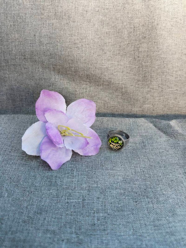 Ringe mit Glascabochons