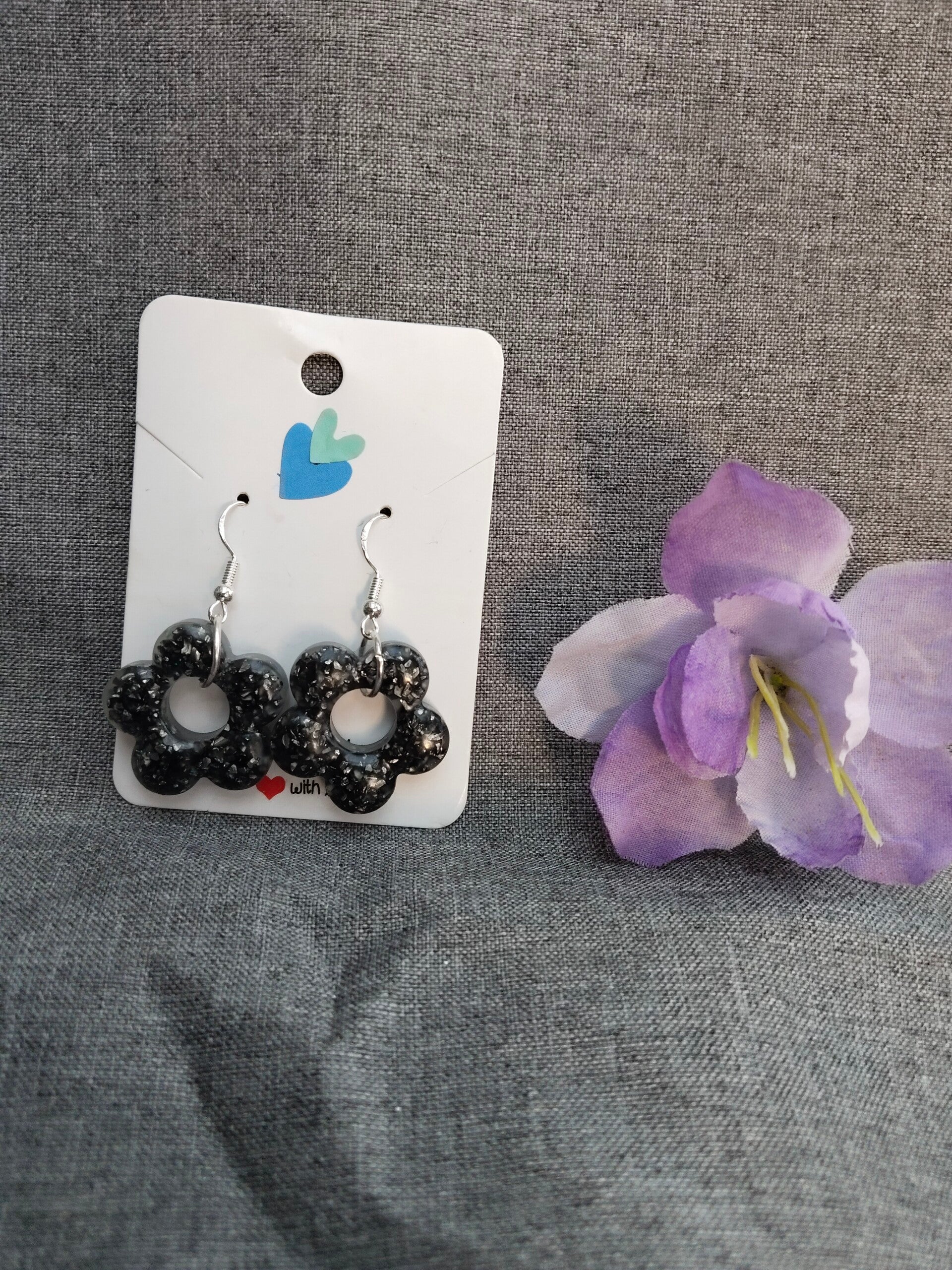 Blumen-Ohrringe aus Harz