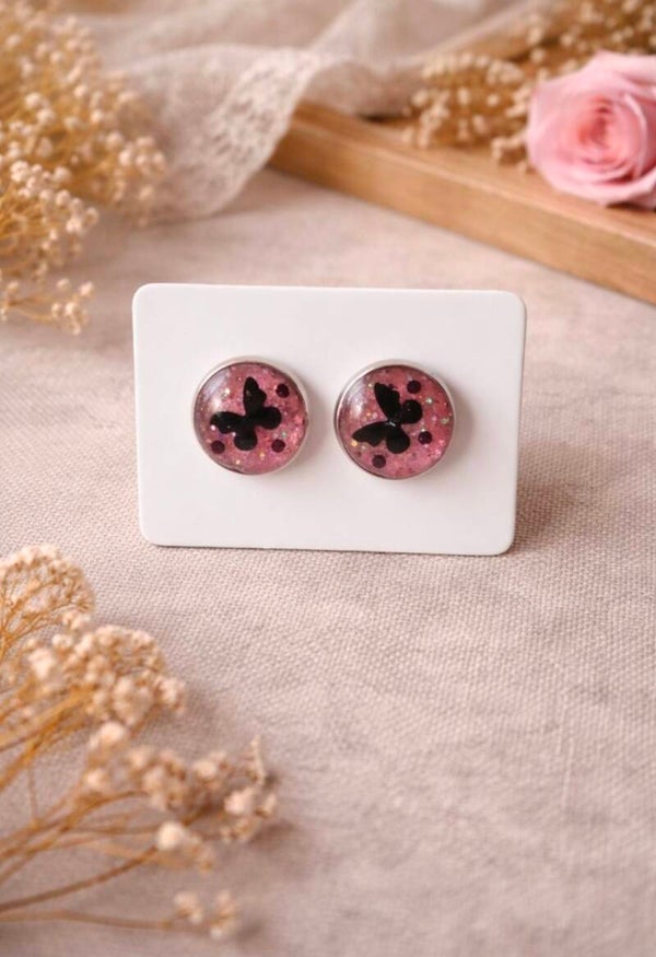 Glitzernder Schmetterlingstraum – Kinder-Ohrstecker aus Edelstahl (10mm)