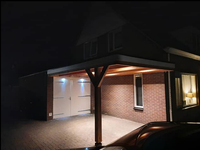 Erwin Gunnink Bouw - Bouwvakker - Timmerman - Carport timmerwerk met spotjes