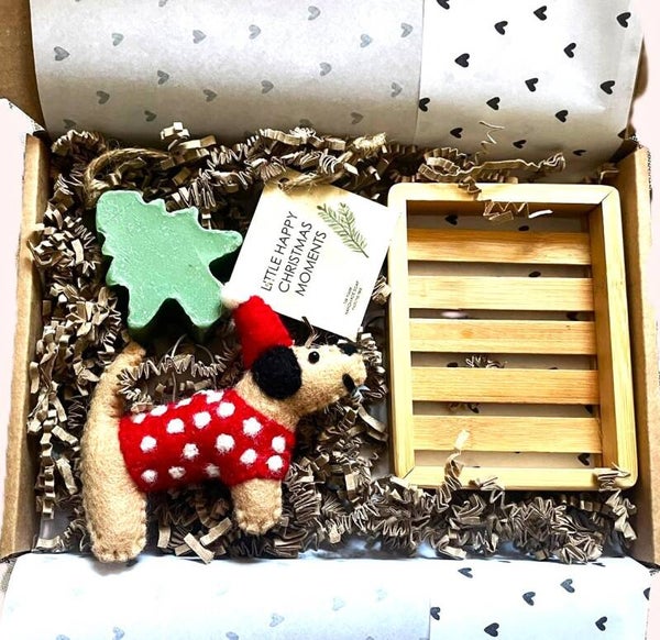 Cadeaupakket kersthond met zeepje - fairtrade