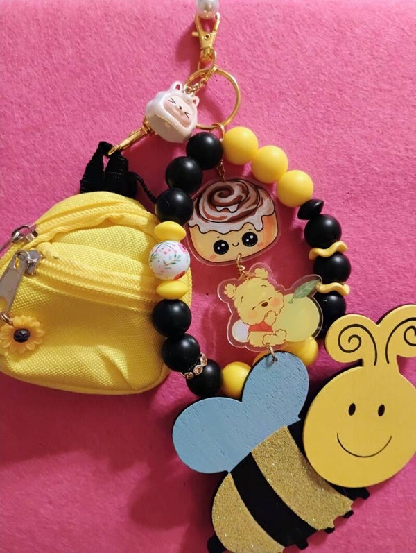 Bee-autiful junk chain