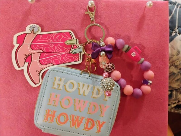 Howdy junk chain