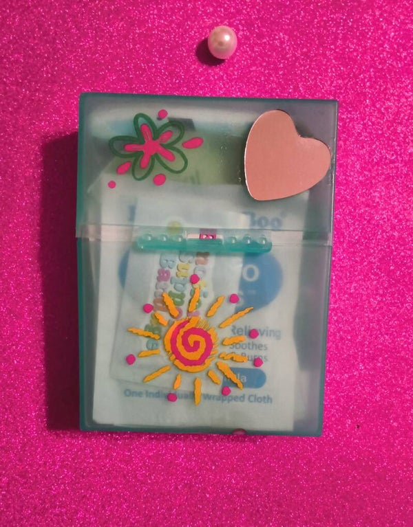 QT MINI GLOW PACK (LE)