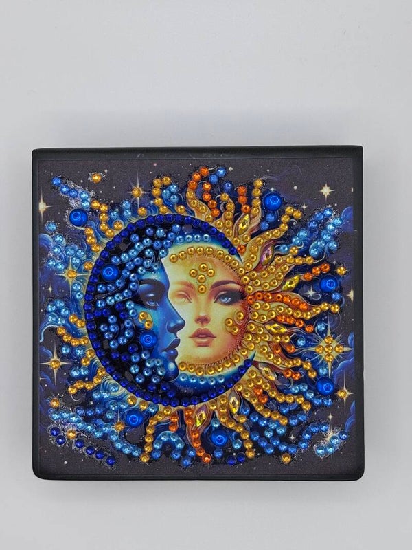 Boîte à papier à note soleil et lune
