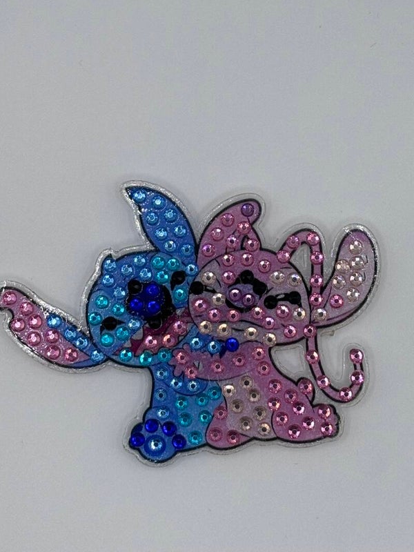 Magnet stitch