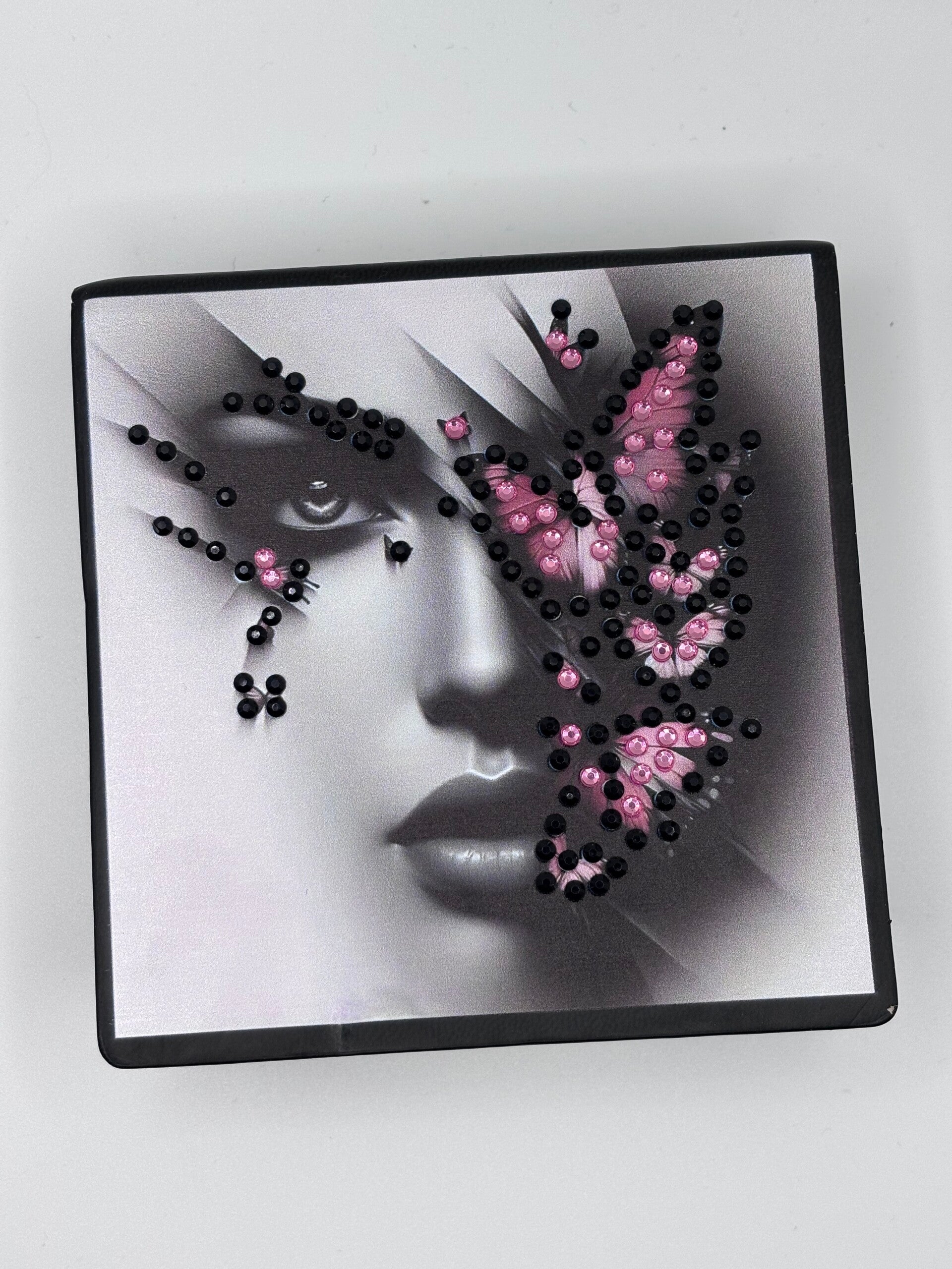 Boîte à papier à note visage