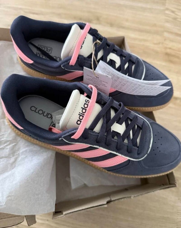 Adidas Turnschuhe Gr 39,5