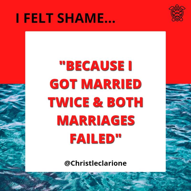 NL "Ik schaamde me omdat ik twee keer ben getrouwd en beide keren is mijn huwelijk stukgelopen"  PAP "Mi tabatin berguensa pasombra mi a kasa dos biaha i tur dos matrimonio a frakasá"