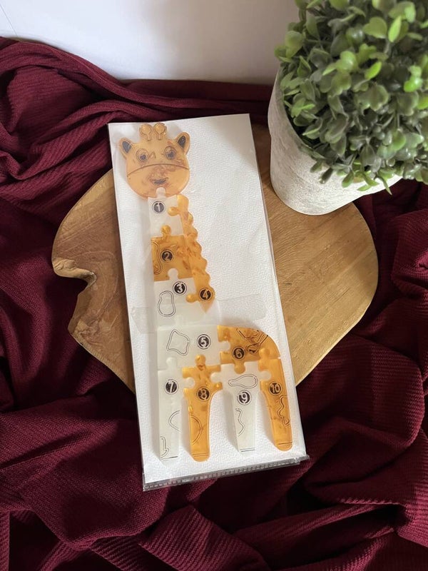 PUZZLE GIRAFE