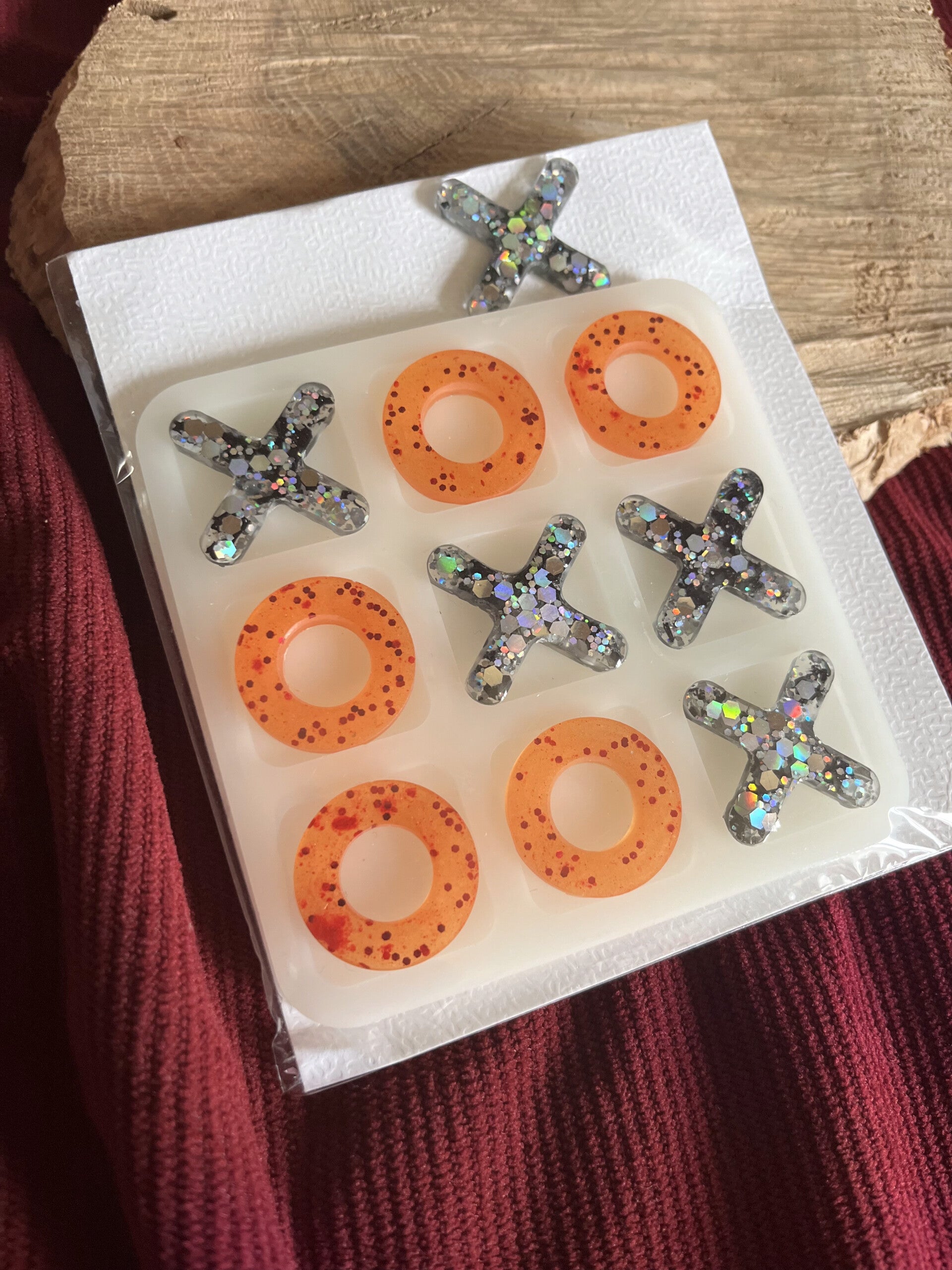 Jeu de morpions de voyage en résine époxy – Jeu de société artisanal