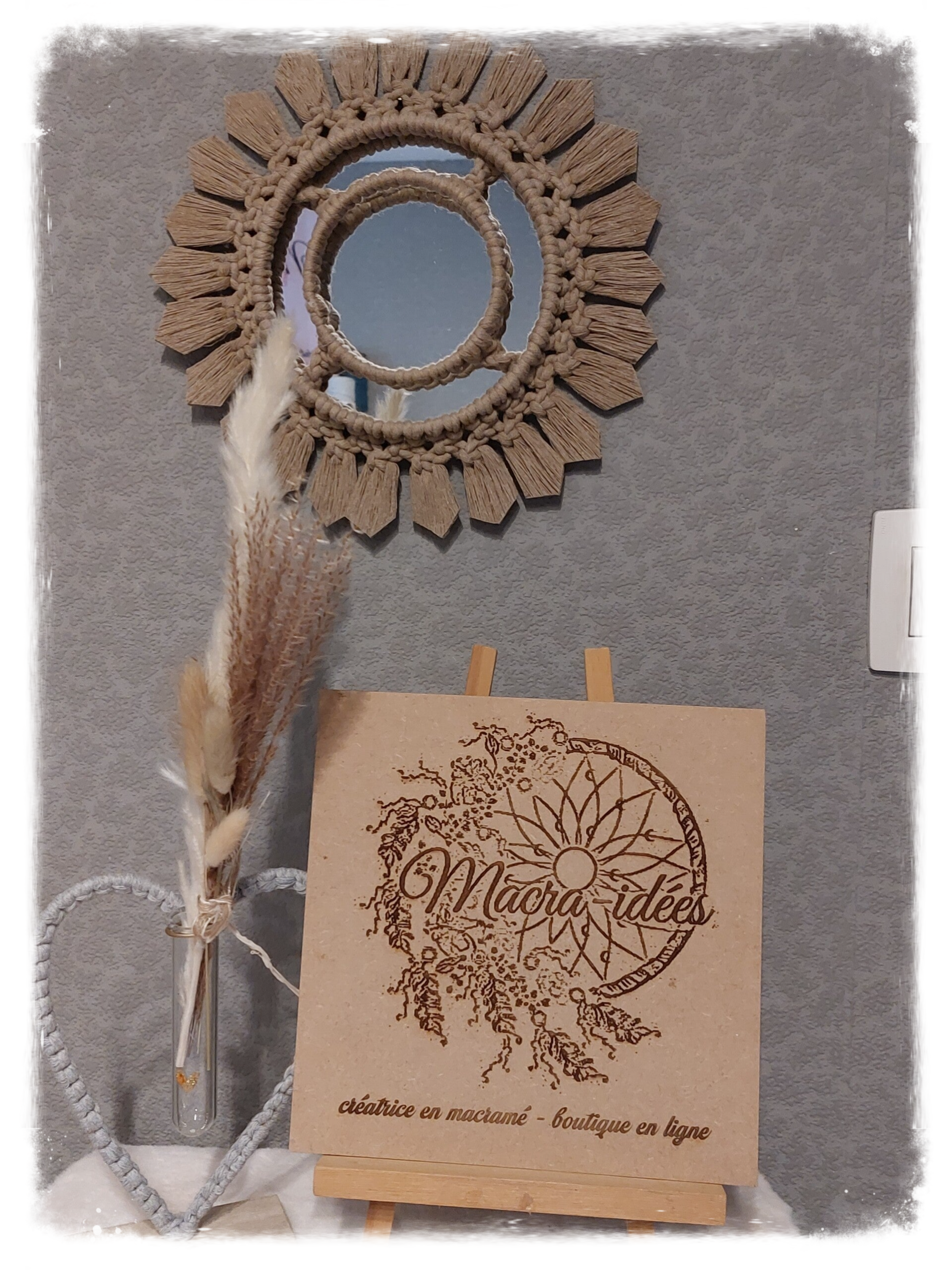 Le modèle miroir en macramé "bambino"