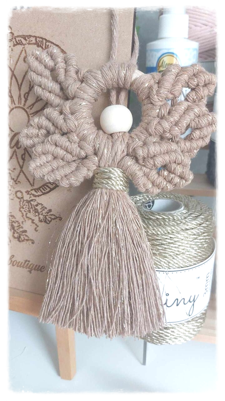 Élia – Ange bohème en macramé