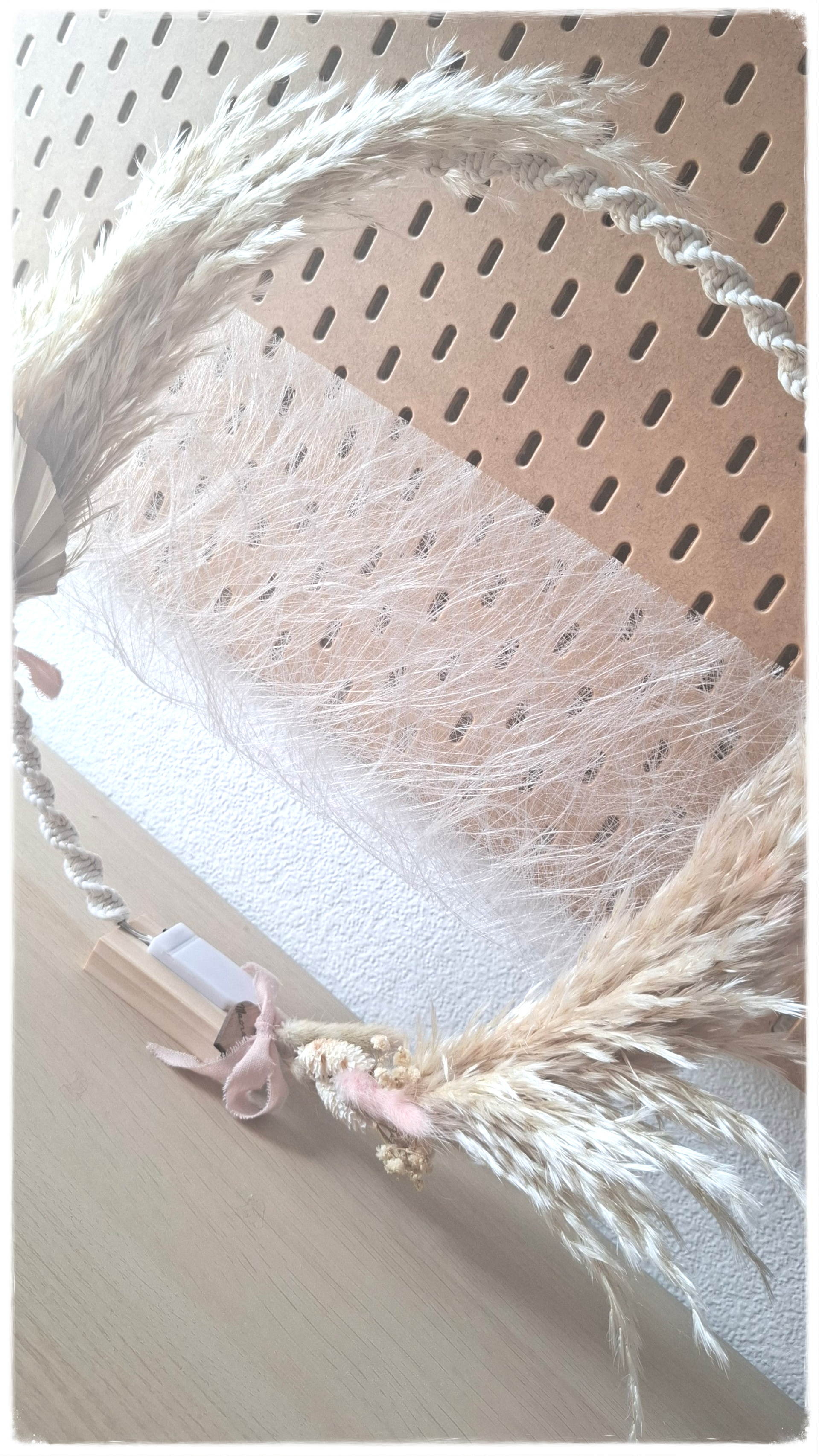 Grande couronne lumineuse bohème personnalisée – 30 cm