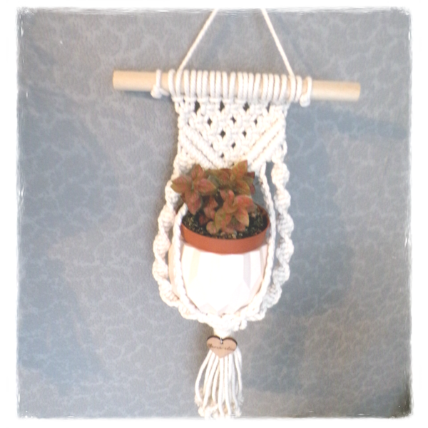 Sandy-Suspension pour plante– Macramé bohème artisanal