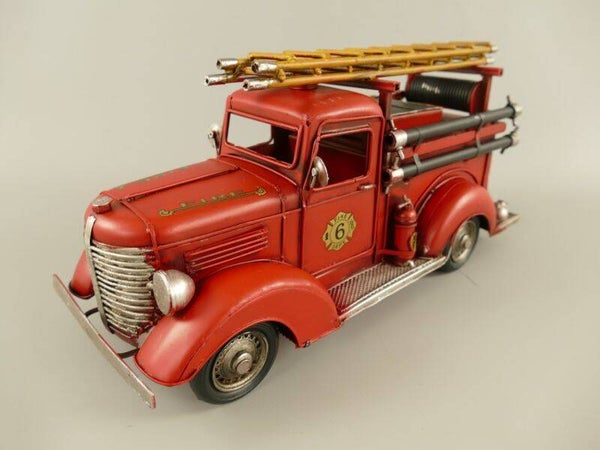 Miniatuur antieke brandweerauto 35cm