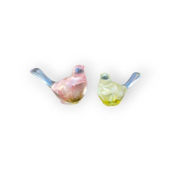 Handgemaakte Epoxy Vogeltjes met Bloemen – Unieke Set van 2