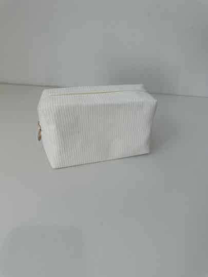 Sucess Kosmetiktasche Weiss