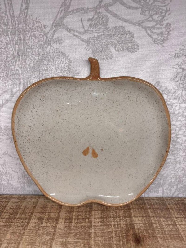 Assiette "Pomme"(moyenne)
