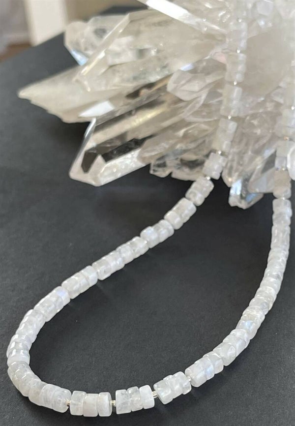 Regenboog Maansteen ketting cabochon button