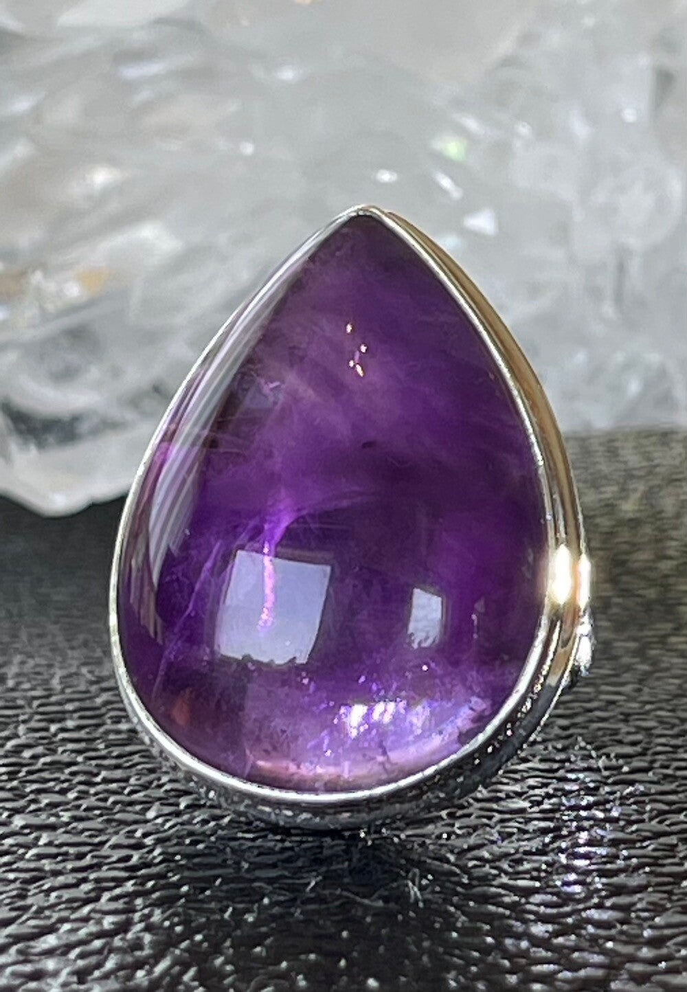 Amethist ring cabochon druppel, maat 17