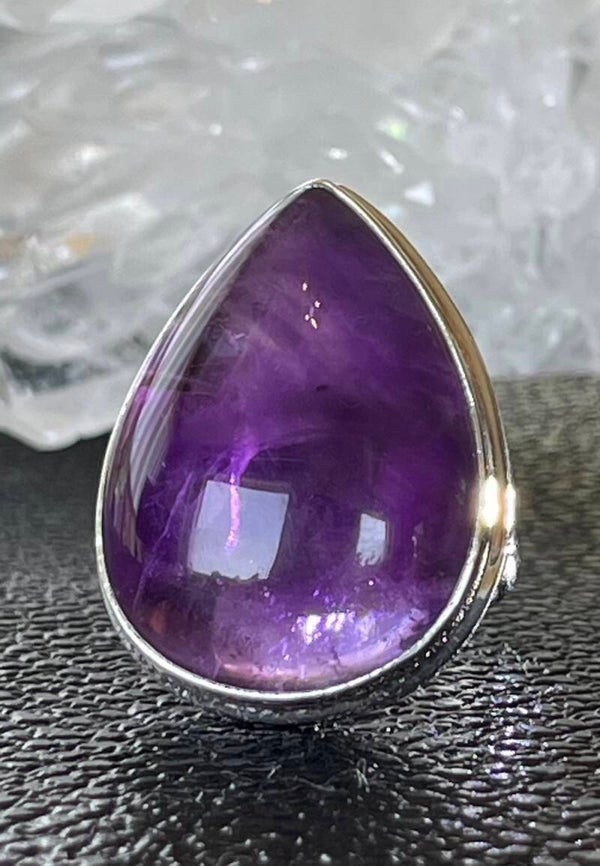 Amethist ring cabochon druppel, maat 17