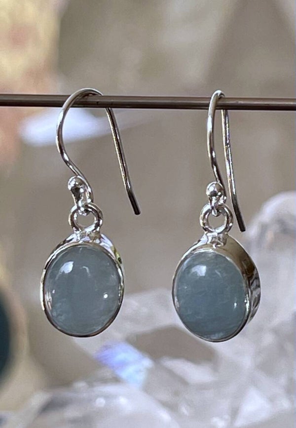 Aquamarijn oorbellen cabochon ovaal