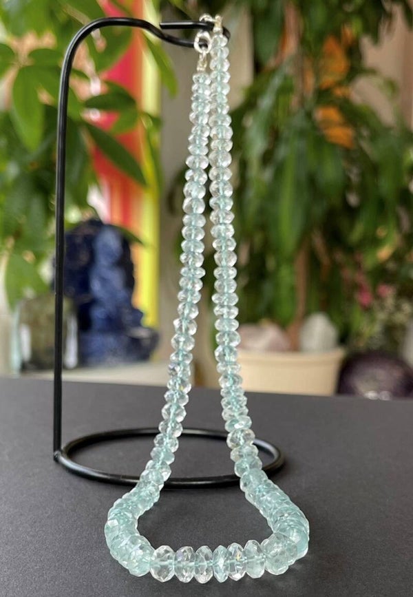 Blauwe Topaas ketting facet geslepen