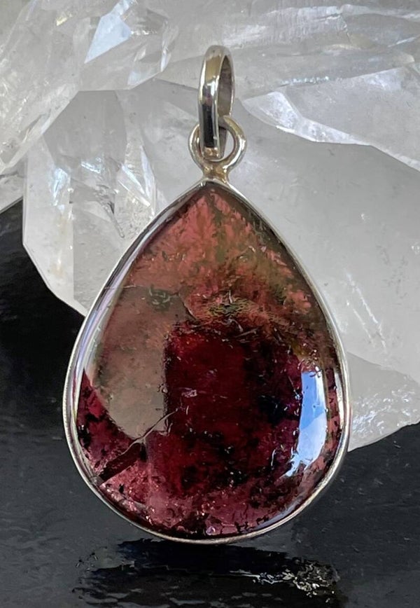 Granaat hanger cabochon druppel groot