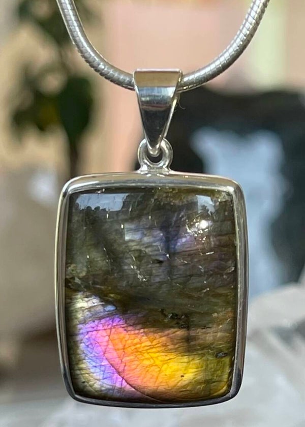 Labradoriet hanger cabochon rechthoekig medium