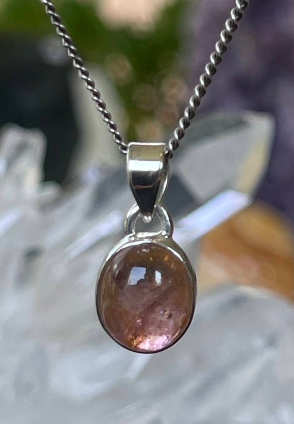 Roze Toermalijn hanger cabochon ovaal klein