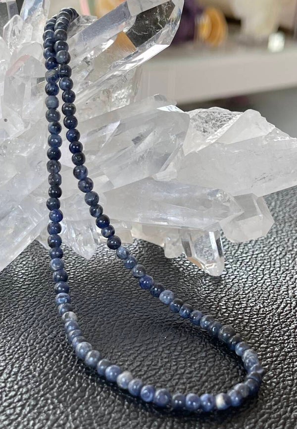 Sodaliet ketting Cabochon rond