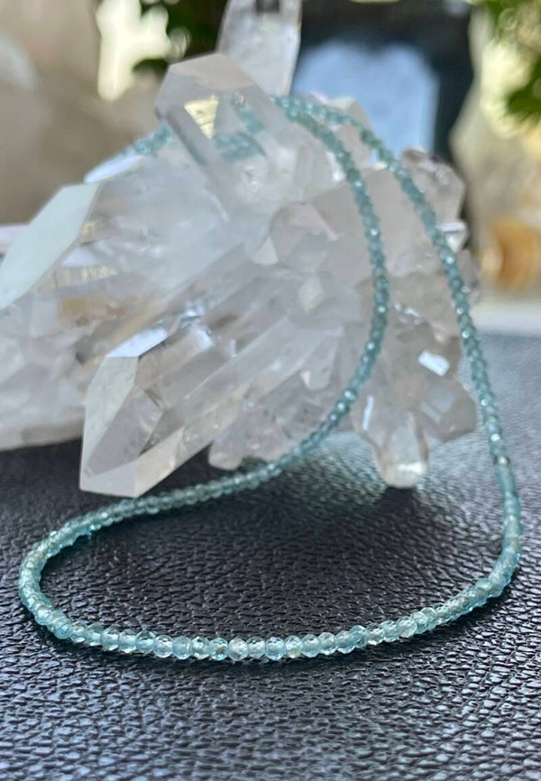 Apatiet ketting facet geslepen