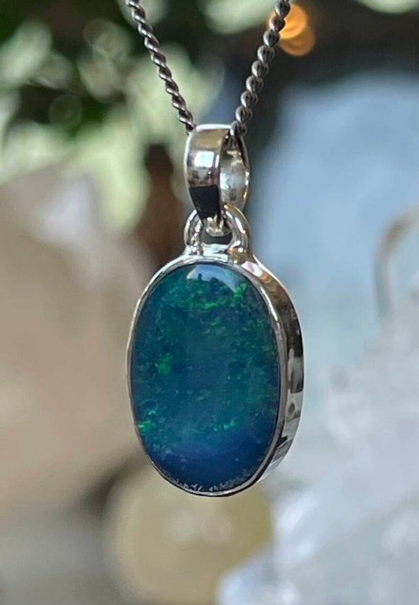 Opaal uit Australië hanger cabochon ovaal, klein