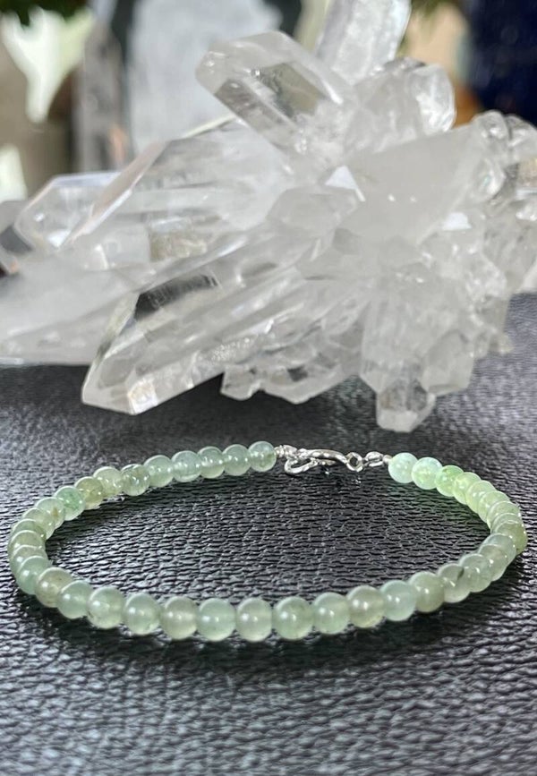 Jade armband met ronde cabochon kralen 4,8mm