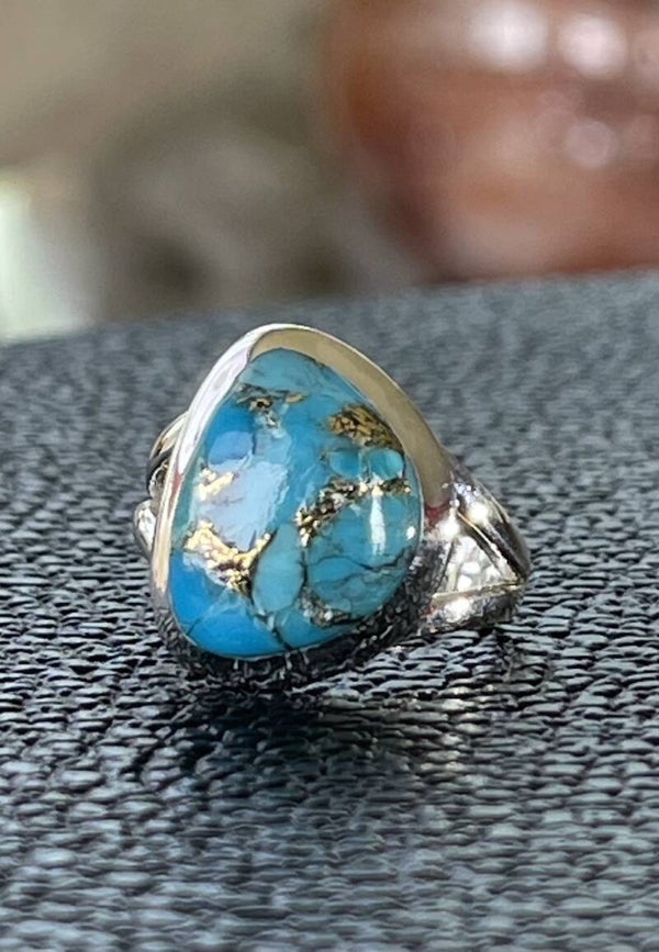 Koper Turkoois ring cabochon free form, maat 16,8