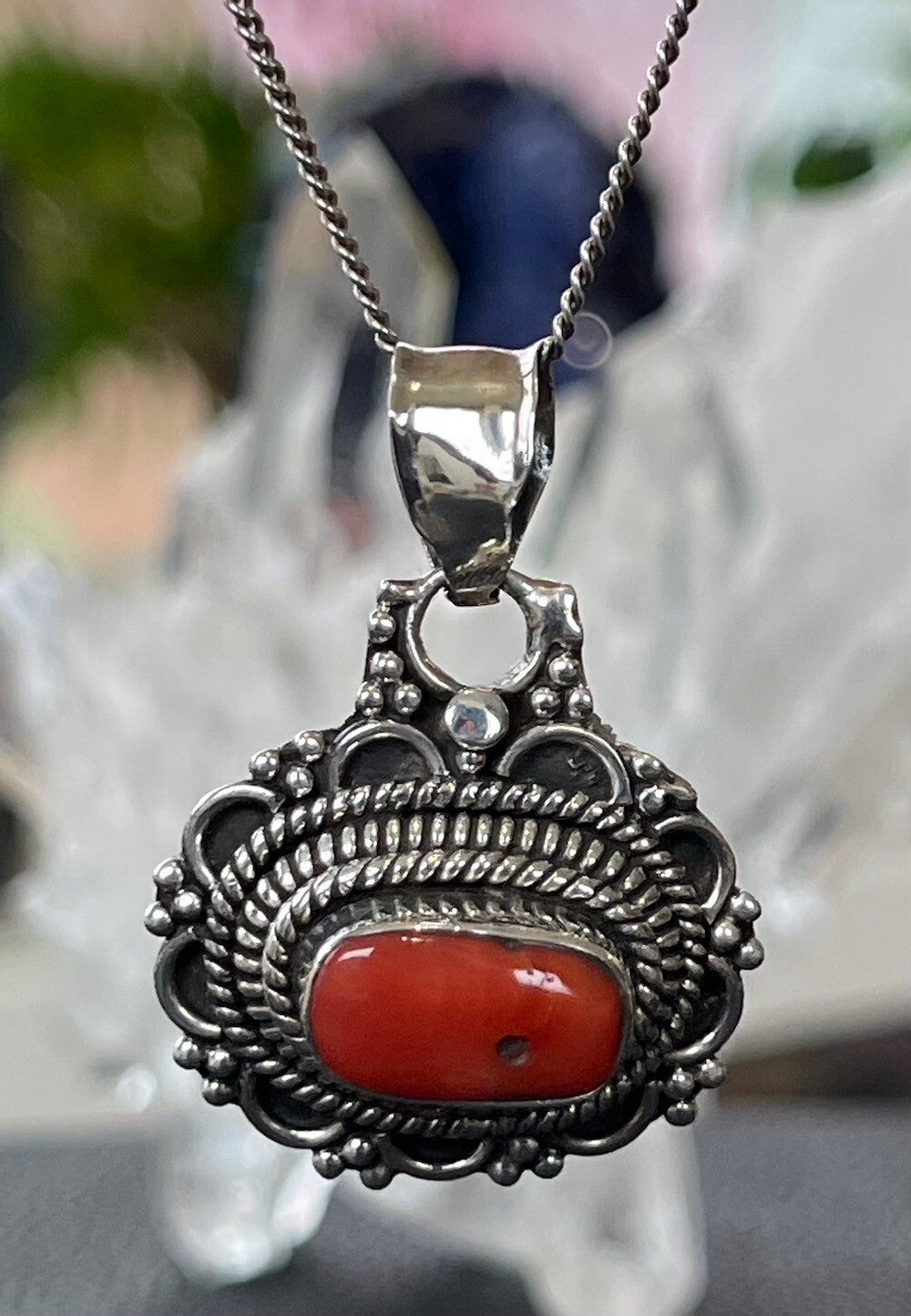 Koraal uit Tibet hanger cabochon medium