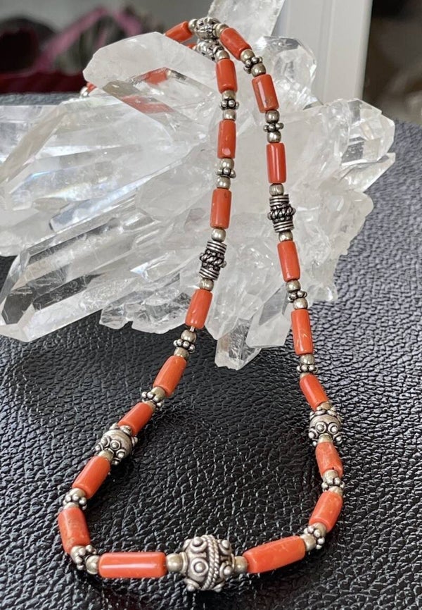 Koraal ketting cabochon pijpjes