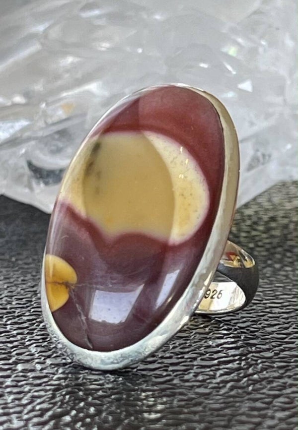 Mookaiet ring cabochon ovaal, maat 17,3