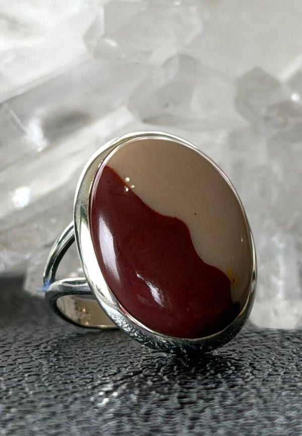 Mookaiet ring cabochon ovaal, maat 19,6
