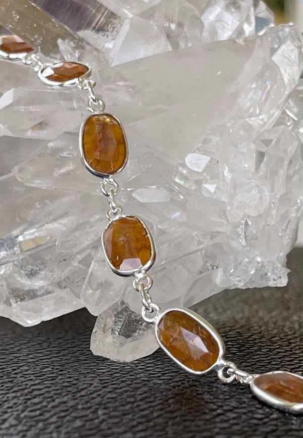 Oranje Kyaniet armband checker facet geslepen free form plat